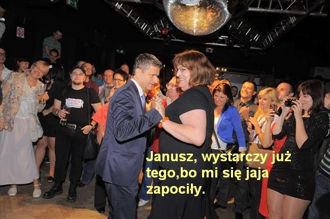 0_0_489405784_ona_tu_jest_itanczy_dla_mnie_przez_chopstwo_middle.jpg